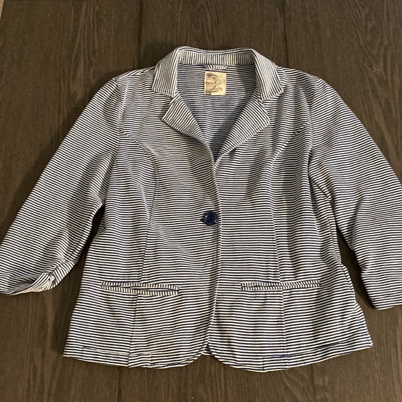 Tulle Original Clothing blazer. Blue/white stripe. Size L. 3/4 ruched sleeves. - Picture 1 of 14